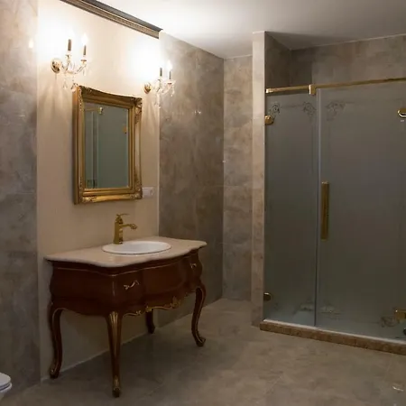 Hotel Boutique Lakastel Sinaia
